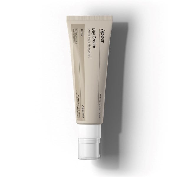Apeer day cream